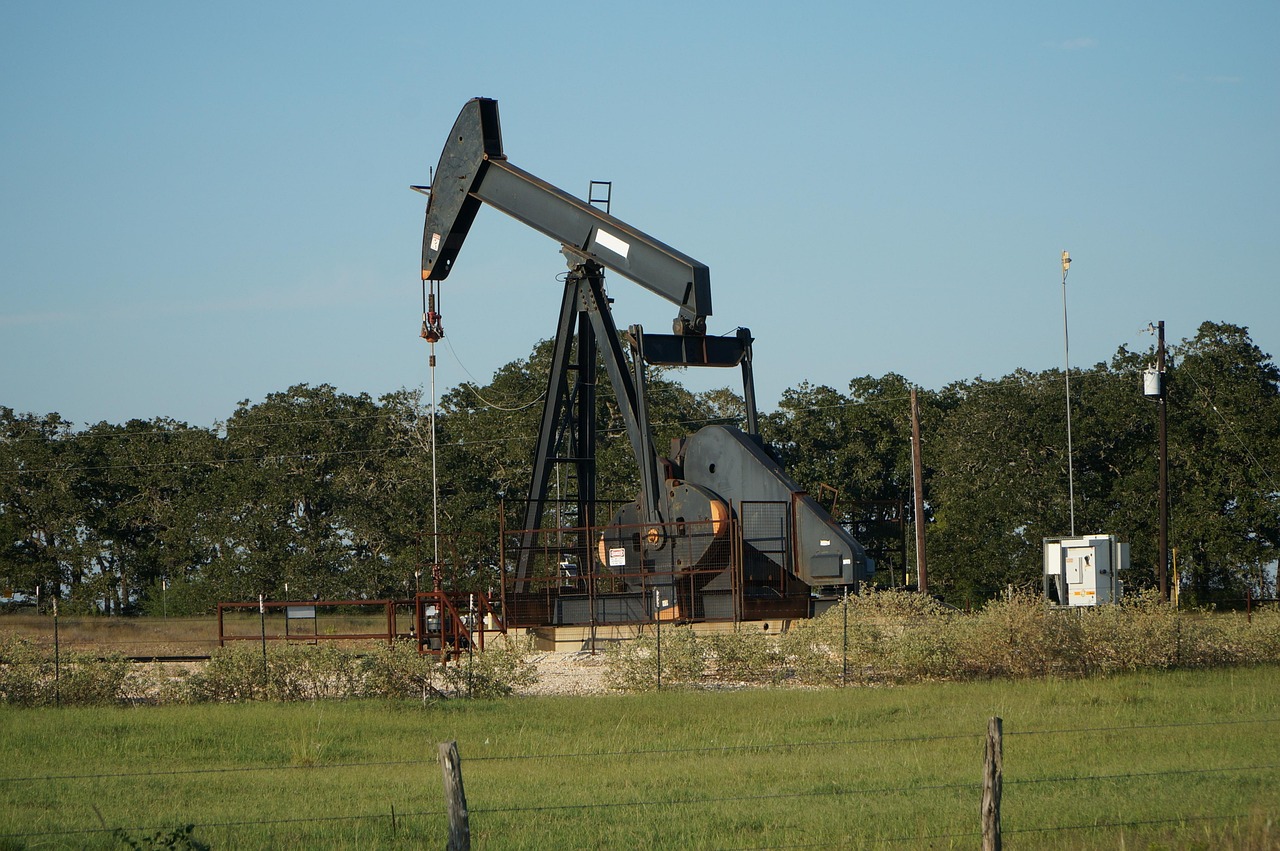 oil pumpjack field